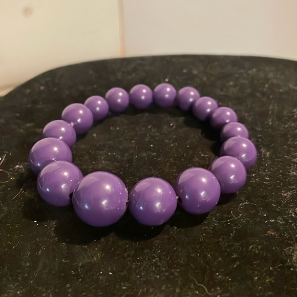 8” graduated purple beaded stackable stretch bangle bracelet - Picture 6 of 10